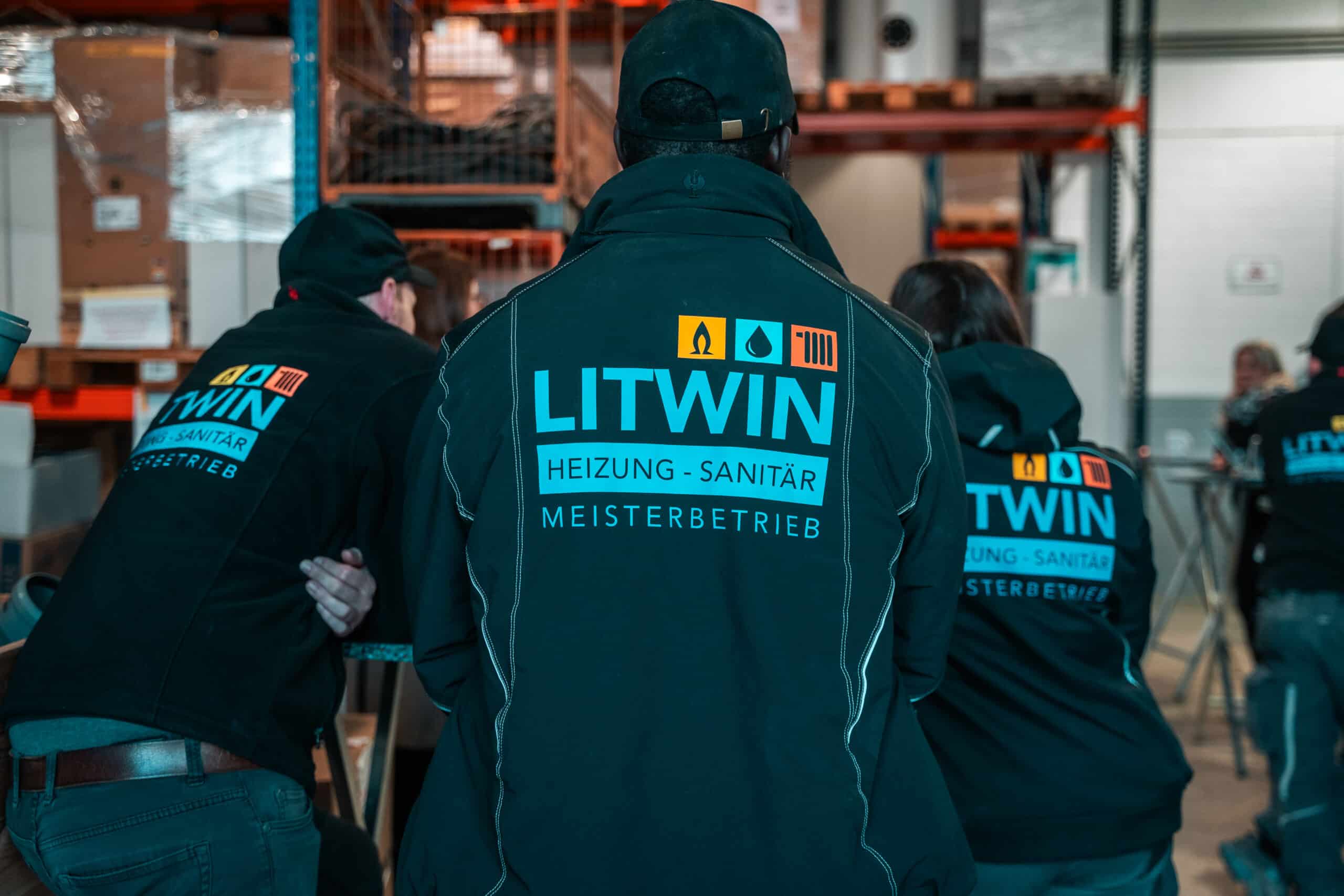 Karriere bei Litwin. SHK Monteure mit Litwin Heizung Sanitär Meisterbetrieb Logo 